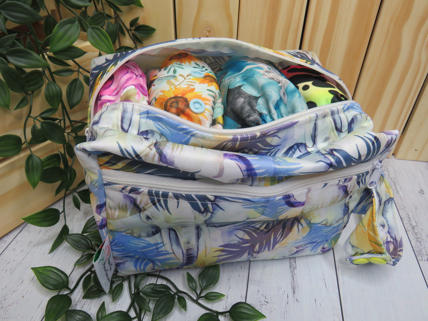 Elephant - Small Nappy Pod