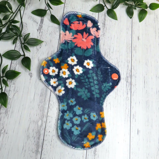 Ali's Floral - Heavy Cloth Pad - 10 Inch - Minky