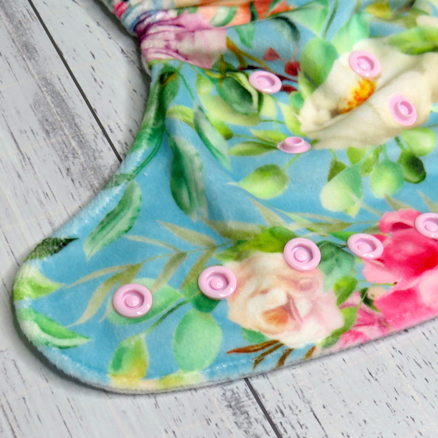 Beki - Velvet Minky - Rosarium