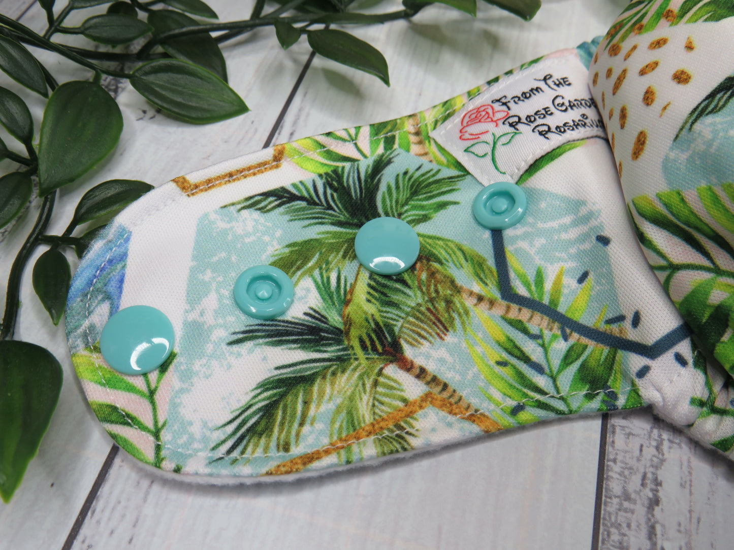 Hexagonal Tropics - PUL - Rosarium