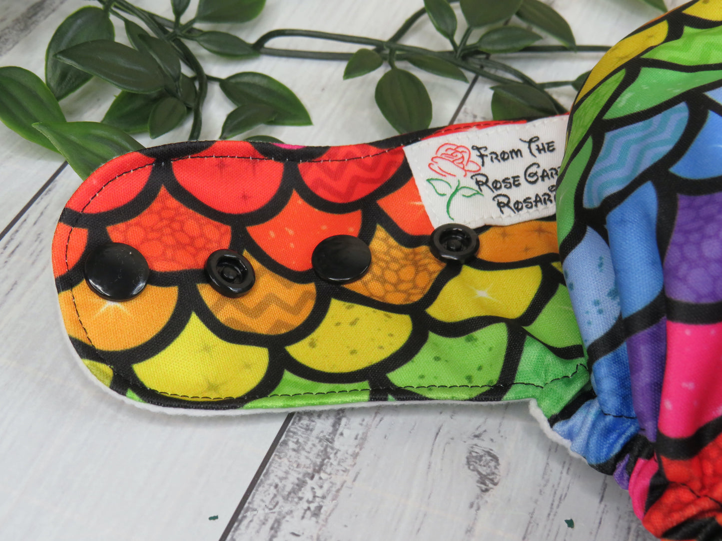 Rainbow Scales - PUL - Rosarium