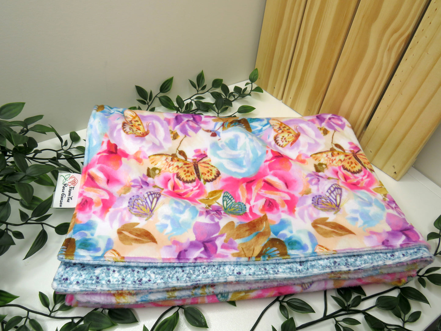 Blue Dahlia - Minky Blanket