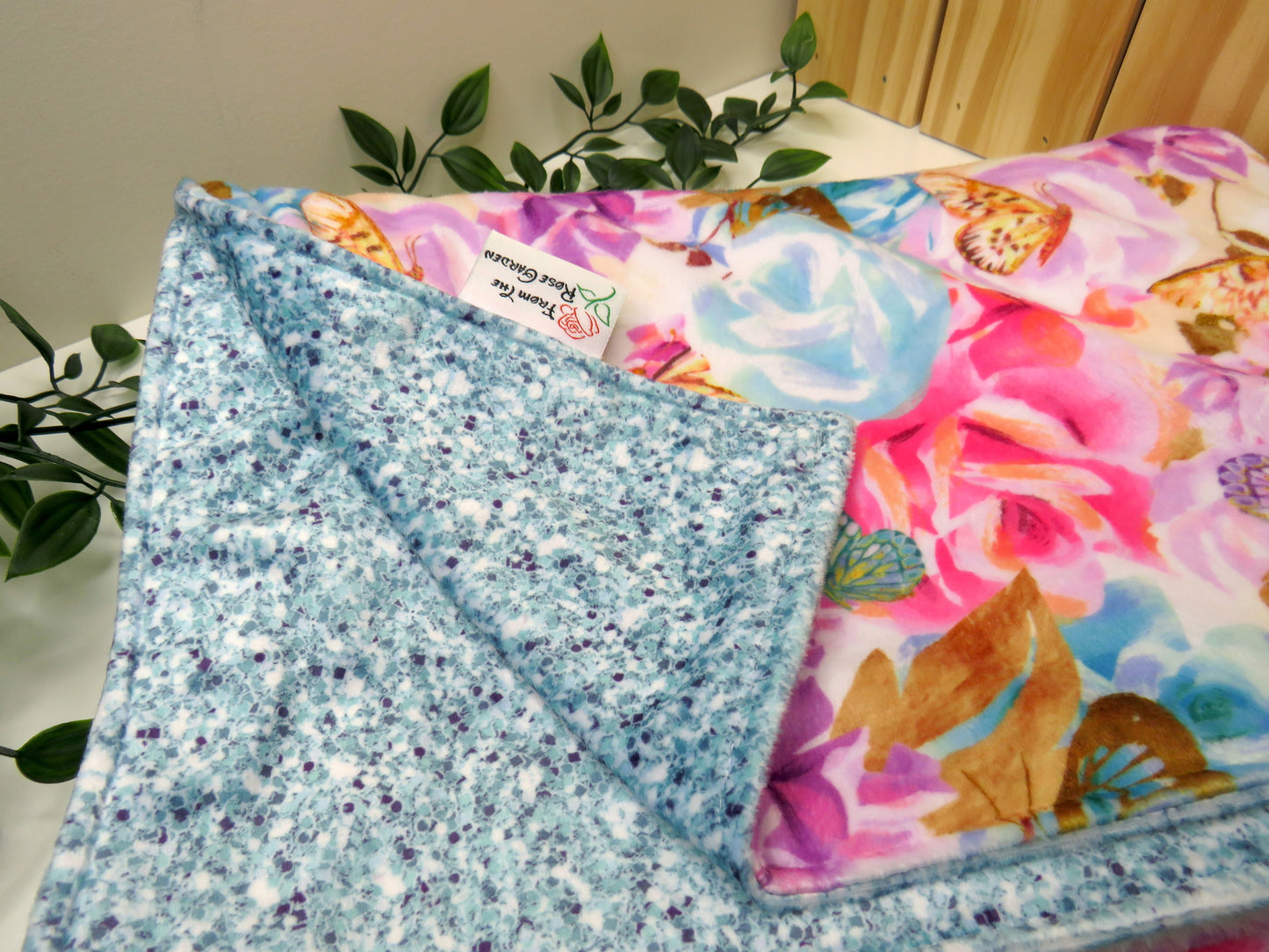 Blue Dahlia - Minky Blanket
